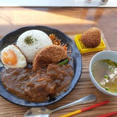 与那国ベーカリー食堂 ウヤシワレの画像