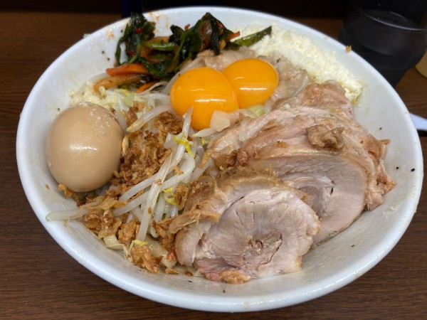 「汁なし」@ラーメン二郎 横浜関内店の写真