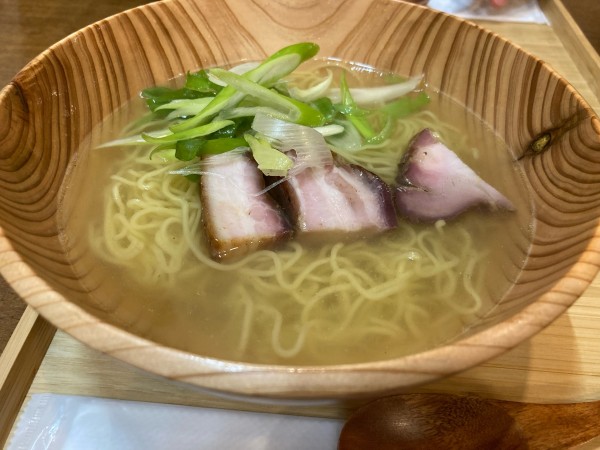 「黄金の鯛ラーメン」@らあめん厨房どる屋の写真