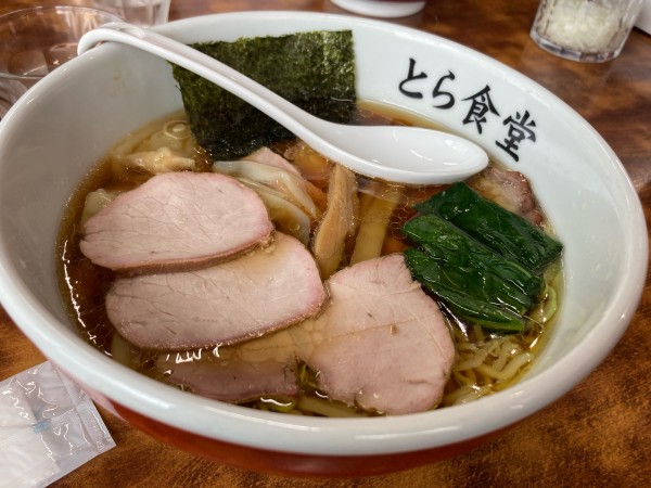 「手打ち中華そば」@とら食堂の写真