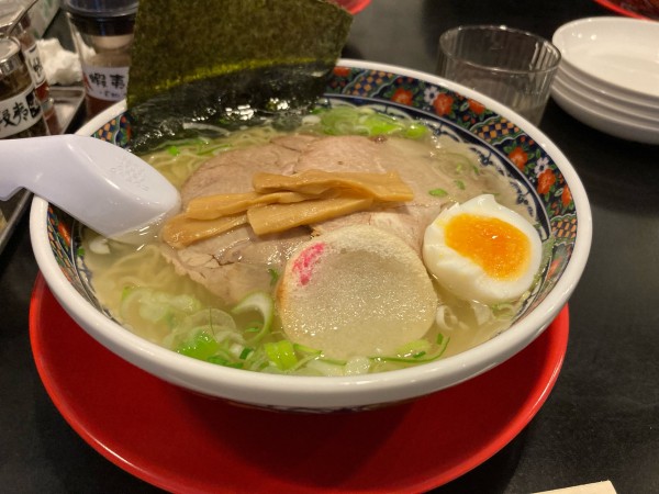 「塩ラーメン」@函館麺厨房あじさい 本店の写真