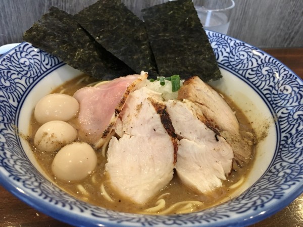 「濃厚煮干しそば」@煮干し中華蕎麦 山崎の写真