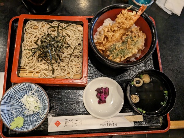 「天重とせいろ」@芝大門 更科布屋 本店の写真