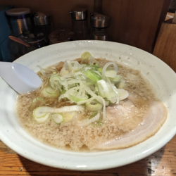 朝ラーメン　500円