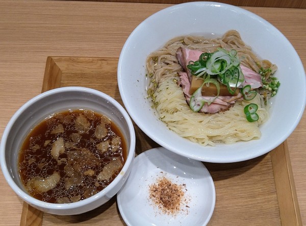 「【麦の夜明け】あいもり山椒つけ麺 ￥2000」@ラーメンWalkerキッチンの写真