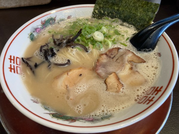 「博多ラーメン」@らーめん しんの写真