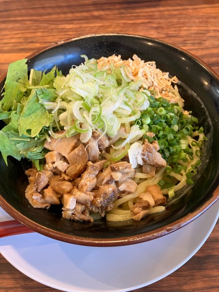 「まぜそば極み鶏（890円）」@ラーメン清六家 江戸崎店の写真