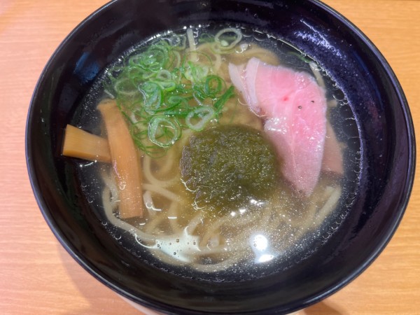 「昆布香る函館塩ラーメン」@スシロー 川崎子母口店の写真