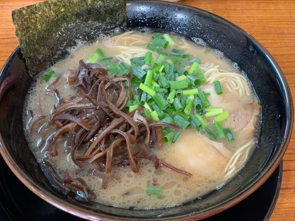 「ラーメン」@博多長浜らーめん ぼたんの写真
