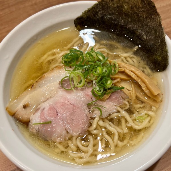 「塩中華そば（手もみ麺）」@中華そば一辰の写真