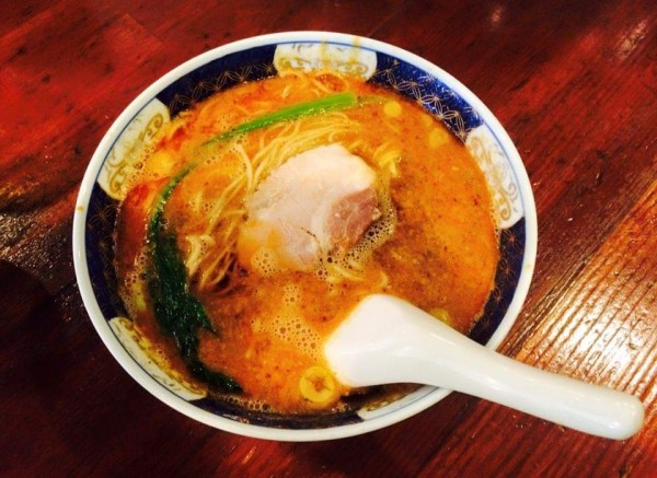 「だんだん麺」@支那麺 はしご 入船店の写真