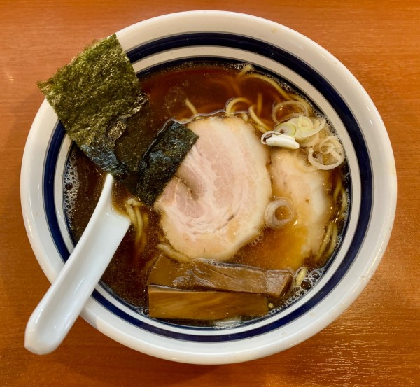 「らーめん(醤油)」@たけちゃんにぼしらーめん 調布店の写真