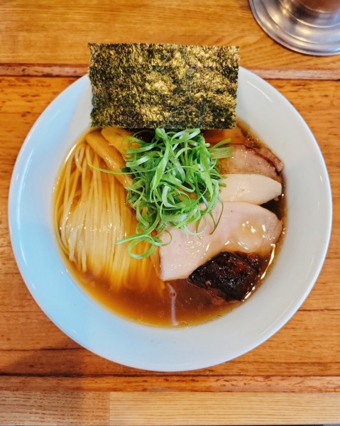 「醤油そば」@YOKOKURA STOREHOUSEの写真