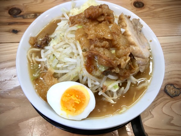 「豚そば(930¥)」@特級鶏蕎麦 龍介 神栖店の写真