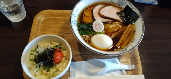 「特製プレミアムコンソメ中華そば（熟成生醤油）他」@Yo-shoku OKADAの写真