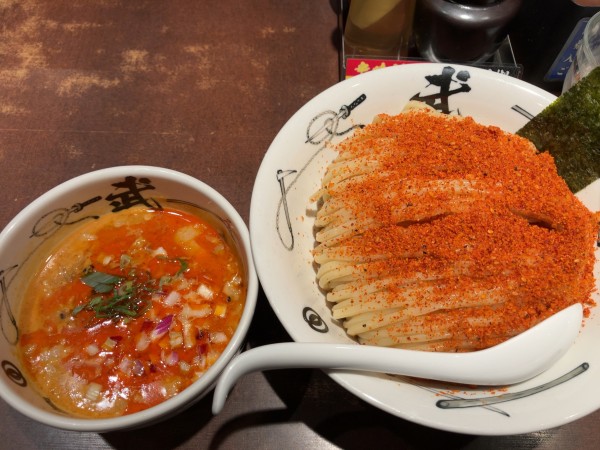 「辛チ〜ノつけ麺1050円　2.5倍盛無料」@麺屋武蔵 武仁の写真