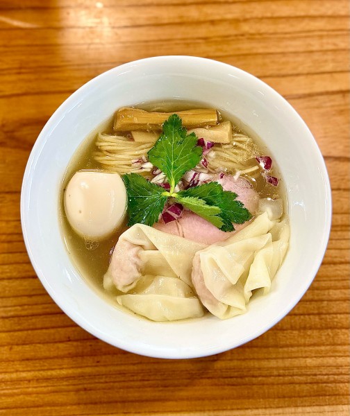 「海老わんたん蛤塩そば」@アメノオトの写真