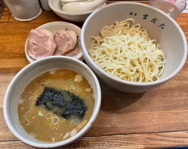 「味玉つけ麺(麺少なめ)+チャーシュー」@麺屋吉左右の写真