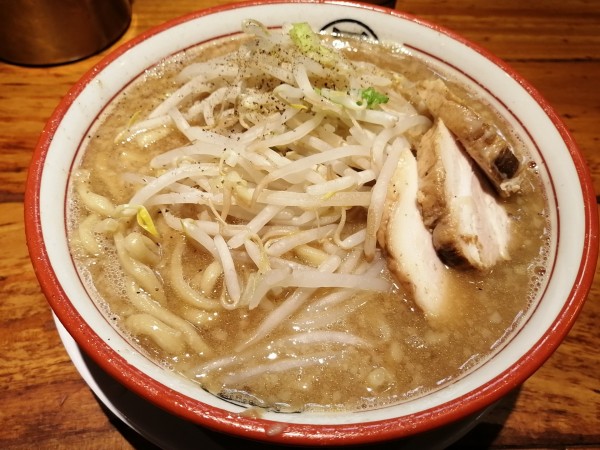 「小ラーメン　　200グラム　　850円」@らーめん バリ男 新橋本店の写真