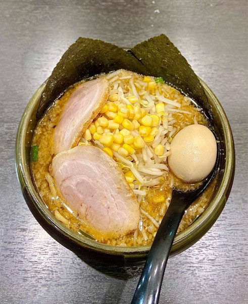 「特みそこってりらーめん【背脂入り】」@東京スタイルみそラーメン ど・みそ ららぽーと豊洲店の写真