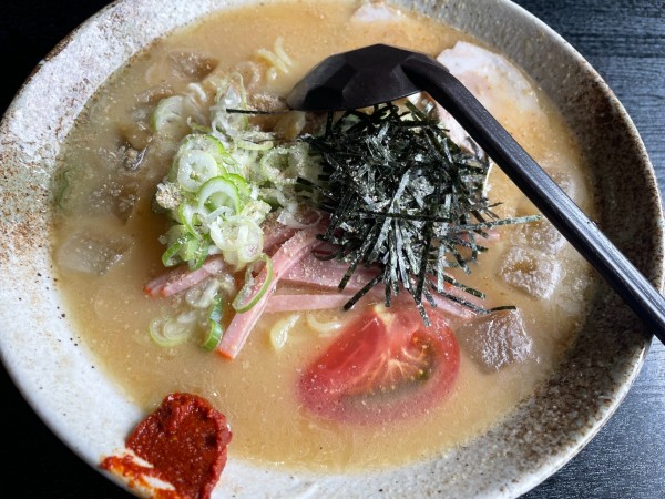 「辛味噌冷やしラーメン1000円」@まるひろの写真