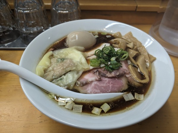 「特製醤油蕎麦1380円」@中華そば 喜富の写真