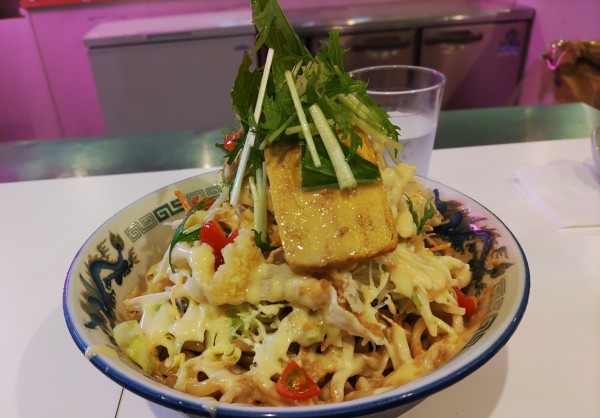 「（限定）ごましゃぶ冷やし中華」@ラーメンボーイズの写真