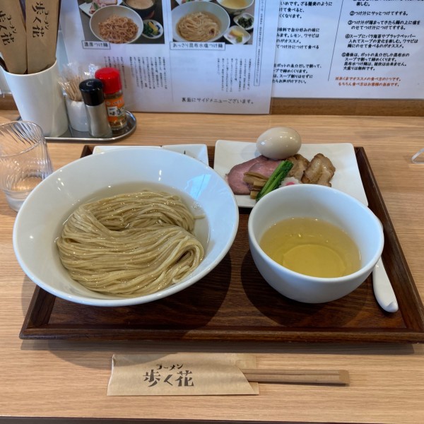 「あっさり昆布水塩つけ麺【冷やしver.】」@ラーメン 歩く花の写真