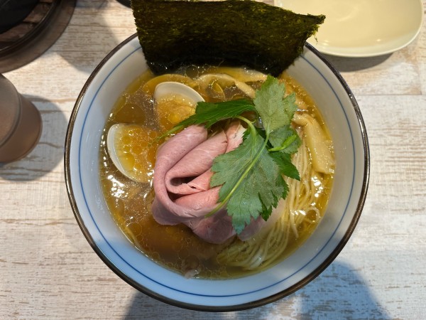 「蛤そば」@中華そば 四つ葉の写真