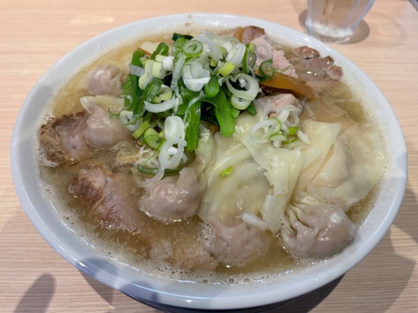 「チャーシューワンタンメン(塩)」@桜上水 船越の写真