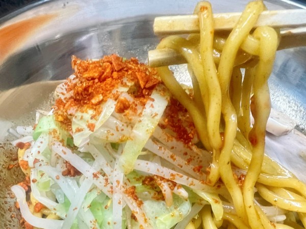 「和風スパイシーカレー汁なし(兄貴の気まぐれ麺)」@らーめん 汁なし 兄貴んちの写真