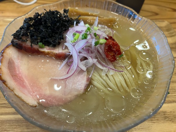 「京小麦と鯵煮干しの冷やし塩らーめん（限定）」@麺道 ひとひらの写真