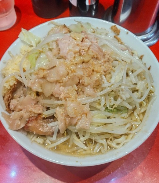 「小ラーメン ヤサイ、にんにく、アブラ」@ラーメン二郎 西台駅前店の写真