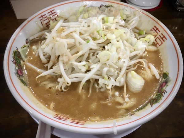 「濃厚ラーメン(800￥)」@濃厚豚ラーメン 活郎の写真