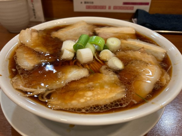 「チャーシュー中華そば」@濃厚中華そば 佐とうの写真