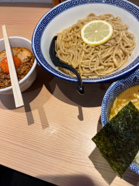 「かれあつ中盛り　チーズ　焼豚丼」@狼煙 浦和店の写真