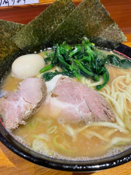 「ラーメン中盛　玉子　チャーシュー」@横浜家系ラーメン 大将家の写真