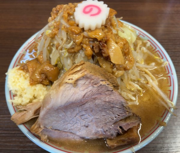 「ラーメン小　野菜、ニンニク、アブラ」@麺屋 神工の写真