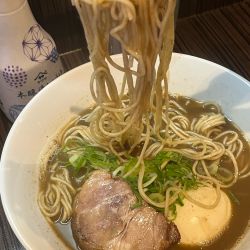 濃厚煮干しラーメン