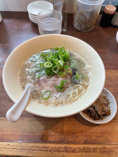 「博多豚骨ラーメン」@幸心堂の写真