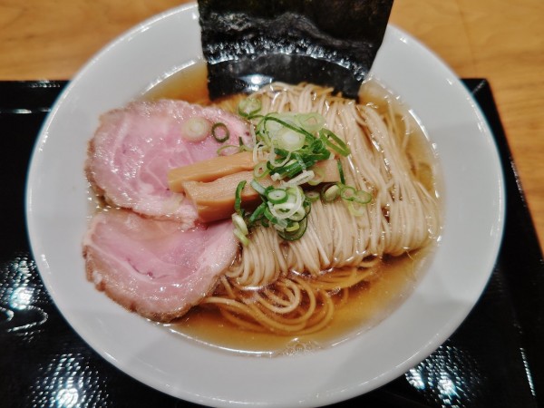 「煮干そば」@中華そば よしかわ 三井アウトレットパーク入間店の写真