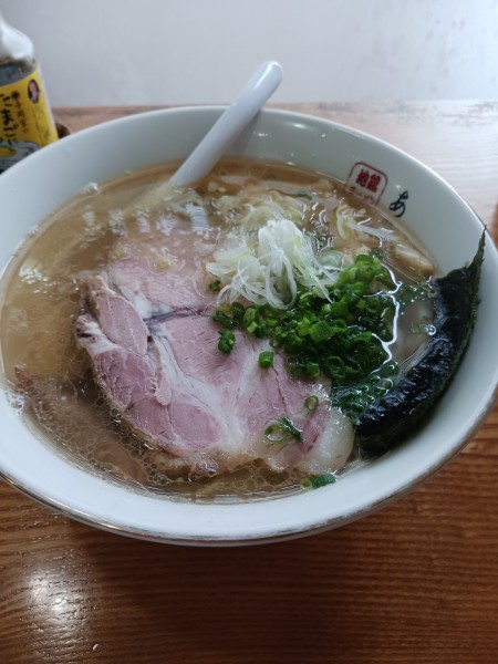 「塩ラーメン」@地鶏ラーメン ありがとうの写真