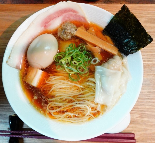 「醤油蕎麦＋味玉＋瓶ビール」@中華蕎麦 仁香の写真