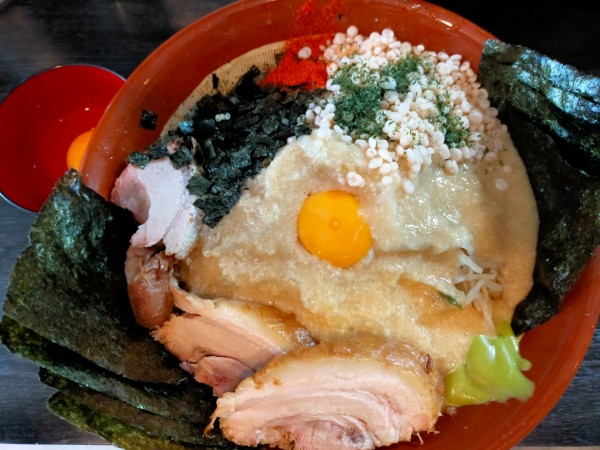 「【限定】冷し中とろ1250円(大150円)+のり生卵170円」@豚星。の写真