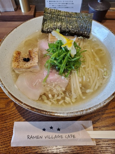 「塩ラーメン」@RAMEN VILLAGE CAFEの写真