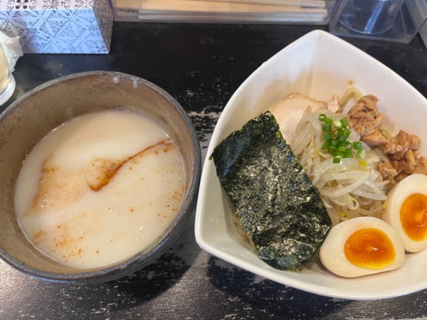 「濃厚つけ麺　唐辛子味　味玉　鶏ほぐし」@つけ麺専門店 きじ亭の写真