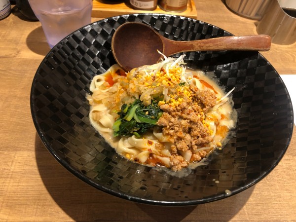 「汁なし担々麵」@名驛式担々麺 しゃち福の写真