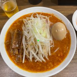 IWGP激辛ラーメン、味玉