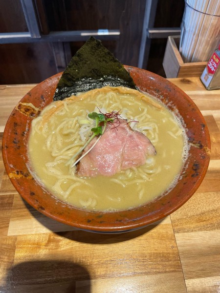 「濃厚牡蠣らぁ麺」@麺屋貝夢の写真