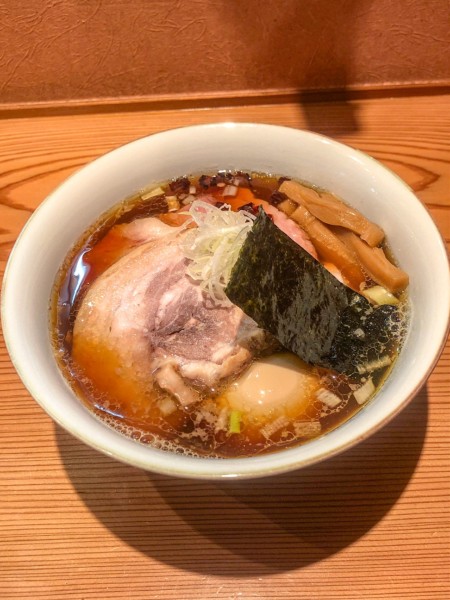 「特製醤油+α」@らぁめん鴇の写真